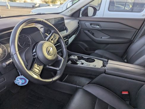 Certified 2023 Nissan Rogue SL w/ SL Premium Package image 9