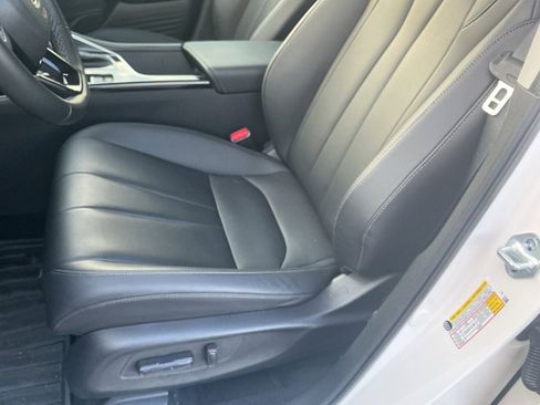 Used 2025 Acura ADX image 34