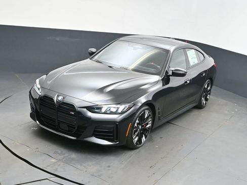 New 2026 BMW 440i xDrive w/ Premium Package image 32