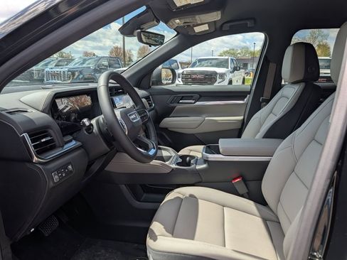 New 2026 GMC Terrain Elevation w/ Elevation Premium Package AWD/4WD image 42