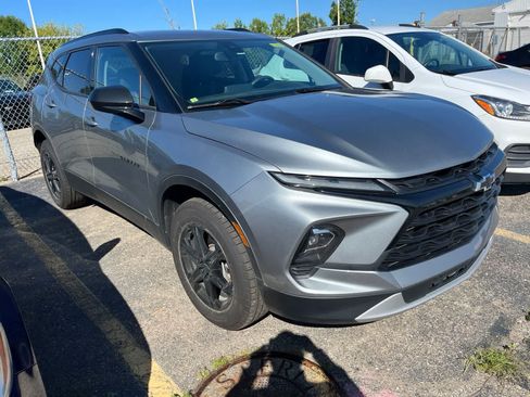 Used 2024 Chevrolet Blazer LT w/ Convenience Package FWD image 19