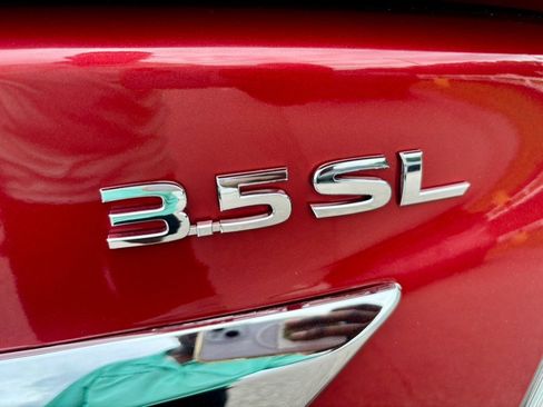Used 2015 Nissan Altima 3.5 SL FWD image 32