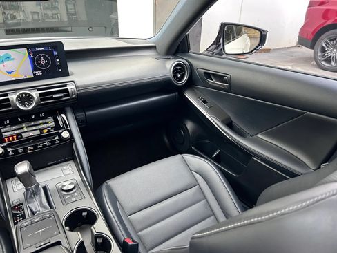 Used 2021 Lexus IS 350 F Sport w/ Navigation Package RWD image 38
