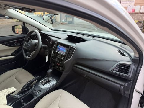 Used 2022 Subaru Impreza 2.0i Premium AWD/4WD image 16