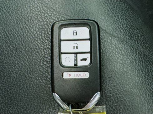 Used 2022 Honda Pilot EX-L image 41