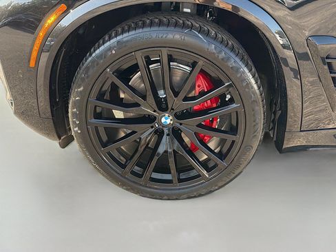 New 2026 BMW X5 xDrive40i w/ M Sport Package AWD/4WD image 40