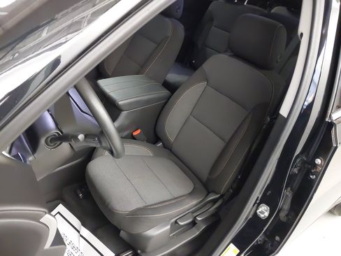 Used 2020 Chevrolet Traverse LS w/ LPO, Floor Liner Package FWD image 23