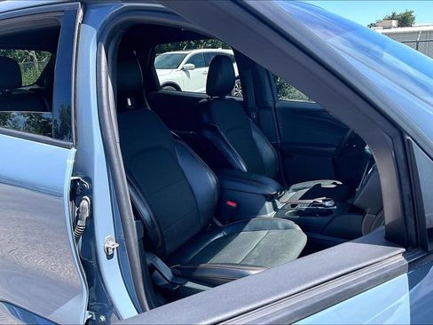 Used 2024 Ford Escape ST-Line w/ Tech Pack #1 FWD image 9