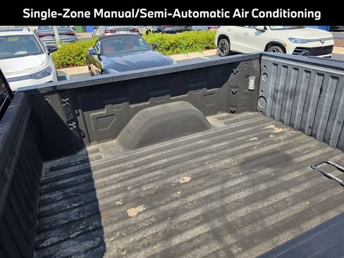 Used 2019 GMC Sierra 1500 Elevation w/ Elevation Value Package AWD/4WD image 12