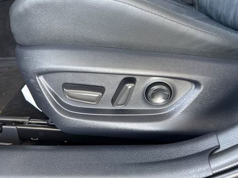 Used 2025 Toyota Camry XSE FWD image 19