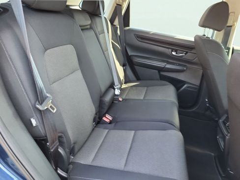 Used 2023 Honda CR-V LX image 15
