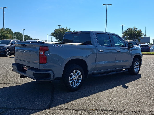 Used 2025 Chevrolet Silverado 1500 RST w/ Convenience Package II AWD/4WD image 4