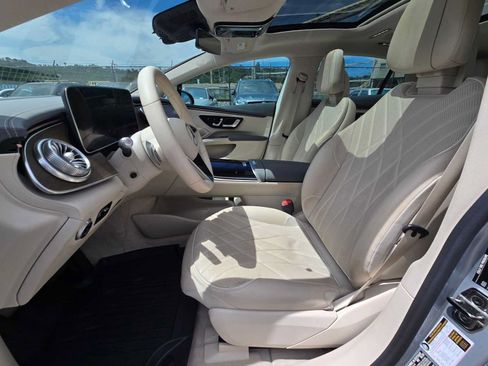 Used 2022 Mercedes-Benz EQS 450+ Sedan image 20