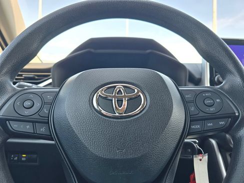 Certified 2023 Toyota RAV4 LE AWD/4WD image 29