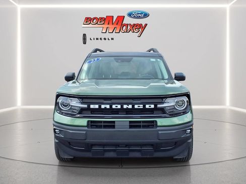 Used 2023 Ford Bronco Sport Outer Banks w/ Tech Package AWD/4WD image 2