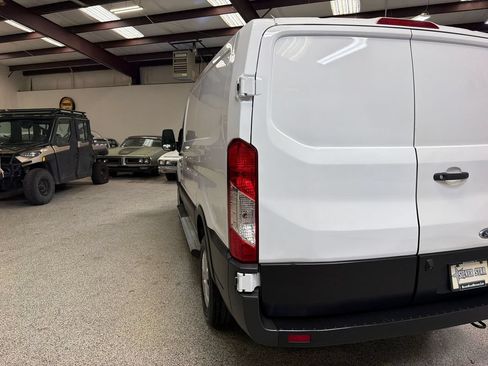 Used 2020 Ford Transit 250 Low Roof w/ Exterior Upgrade Package RWD image 15