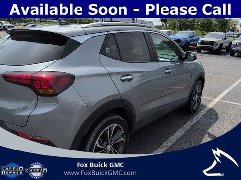 Used 2023 Buick Encore GX Select w/ Safety Package II FWD image 4