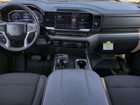 Certified 2025 Chevrolet Silverado 1500 LT Trail Boss w/ Convenience Package II AWD/4WD image 19