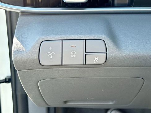 New 2026 Hyundai Elantra SE image 30