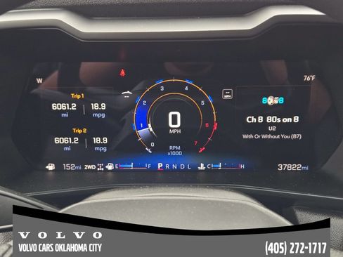 Used 2024 Chevrolet Colorado Trail Boss w/ Technology Package AWD/4WD image 12