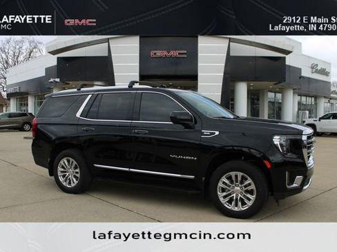 Used 2023 GMC Yukon SLT image 1