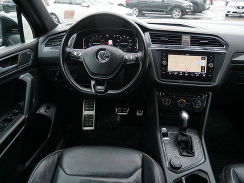 Used 2020 Volkswagen Tiguan SEL Premium R-Line image 12