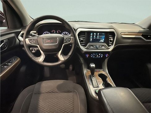 Used 2017 GMC Acadia SLE image 20