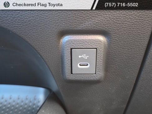 Used 2026 Toyota Corolla LE image 19