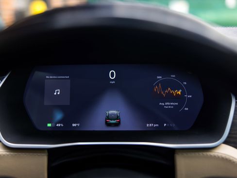 Used 2014 Tesla Model S 85 image 19