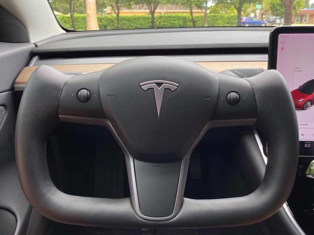 Used 2019 Tesla Model 3 Performance AWD/4WD image 22