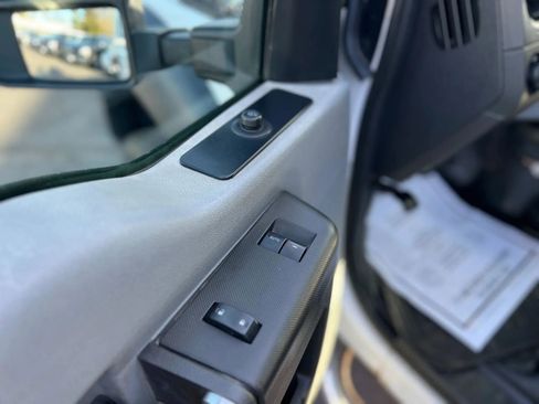 Used 2012 Ford F550 165  W.B. 2D w/ PWR Equipment Group image 11