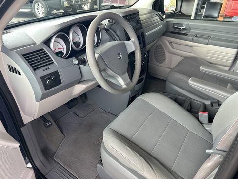 Used 2009 Dodge Grand Caravan SE image 9