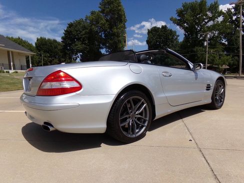 Used 2007 Mercedes-Benz SL 550 image 30