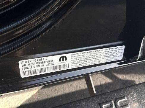 Used 2025 RAM 3500 Lone Star image 49