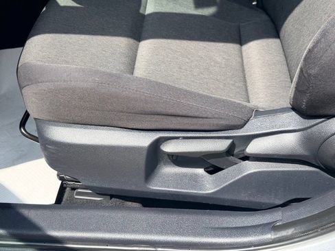 Used 2025 Toyota Camry LE FWD image 10