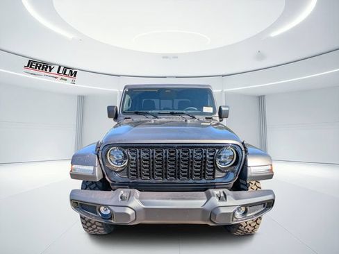 New 2026 Jeep Gladiator Sport AWD/4WD image 7