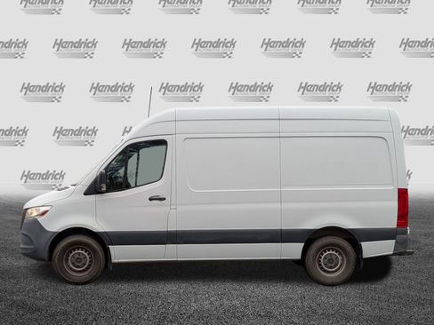 Used 2021 Mercedes-Benz Sprinter 1500 image 6
