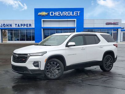 Used 2023 Chevrolet Traverse RS