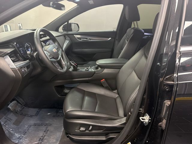 Certified 2024 Cadillac XT5 Luxury FWD image 9