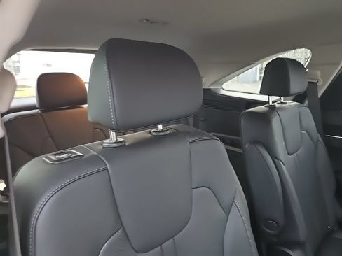 Used 2023 Kia Sorento EX AWD/4WD image 36