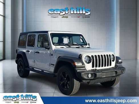 Certified 2022 Jeep Wrangler Unlimited Sport image 1