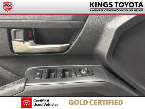 Certified 2024 Toyota Tacoma TRD Off-Road AWD/4WD image 27