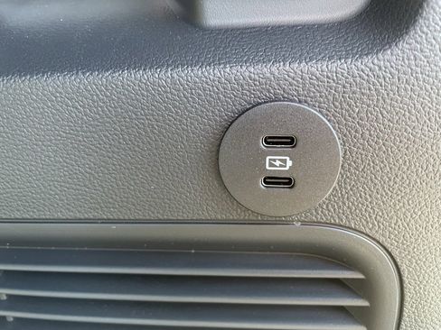 New 2026 Ford Explorer 4WD Police Interceptor image 25