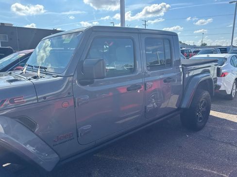 Used 2021 Jeep Gladiator Mojave w/ Dual Top Group AWD/4WD image 24