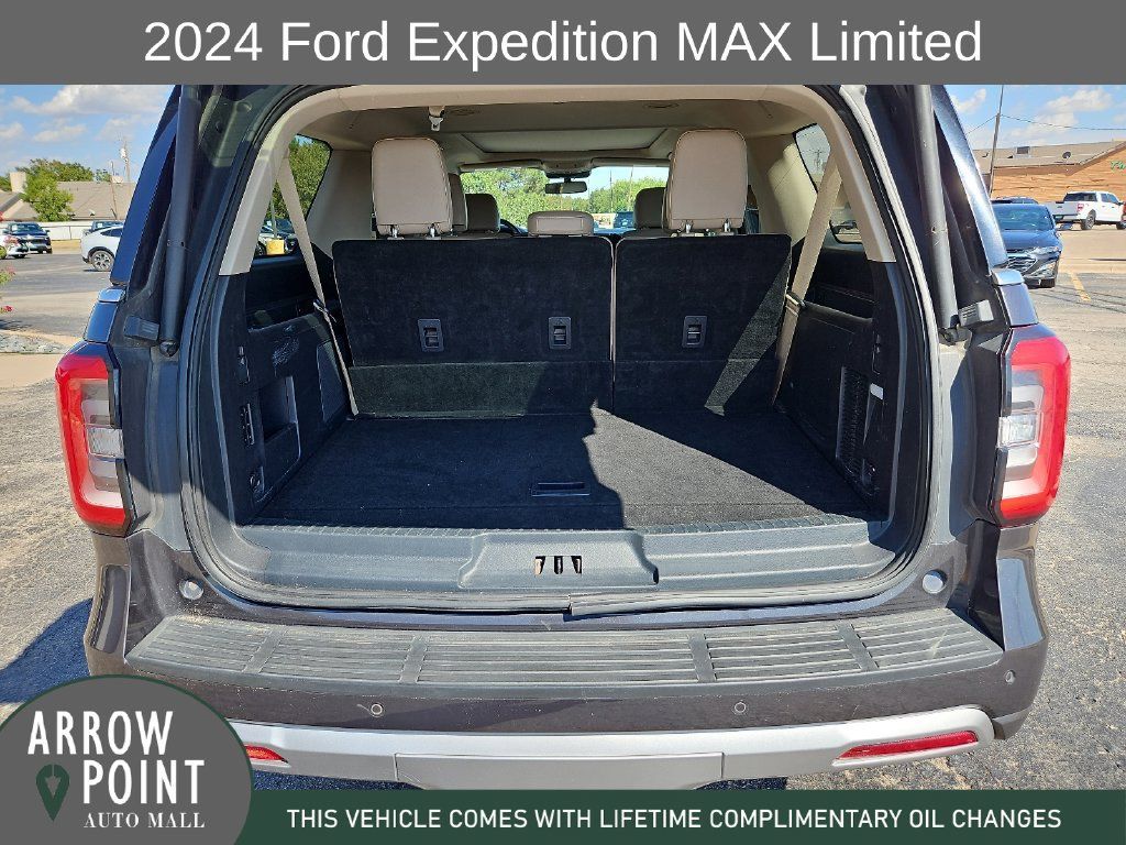 Used 2024 Ford Expedition Max Limited RWD image 17