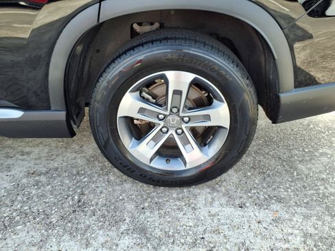 Certified 2025 Honda Pilot EX-L image 27