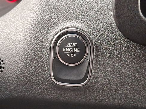 Used 2025 Mercedes-Benz Sprinter 2500 image 23