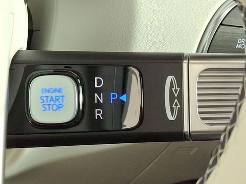 New 2026 Hyundai Palisade Calligraphy FWD image 16