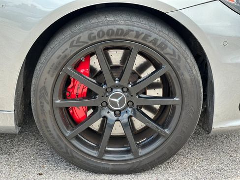 Used 2014 Mercedes-Benz S 63 AMG 4MATIC Sedan image 31