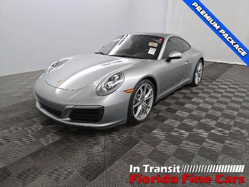 Used 2018 Porsche 911 Carrera RWD image 2